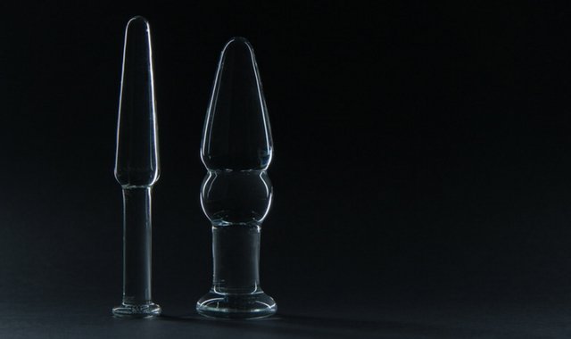 Options for butt plug play